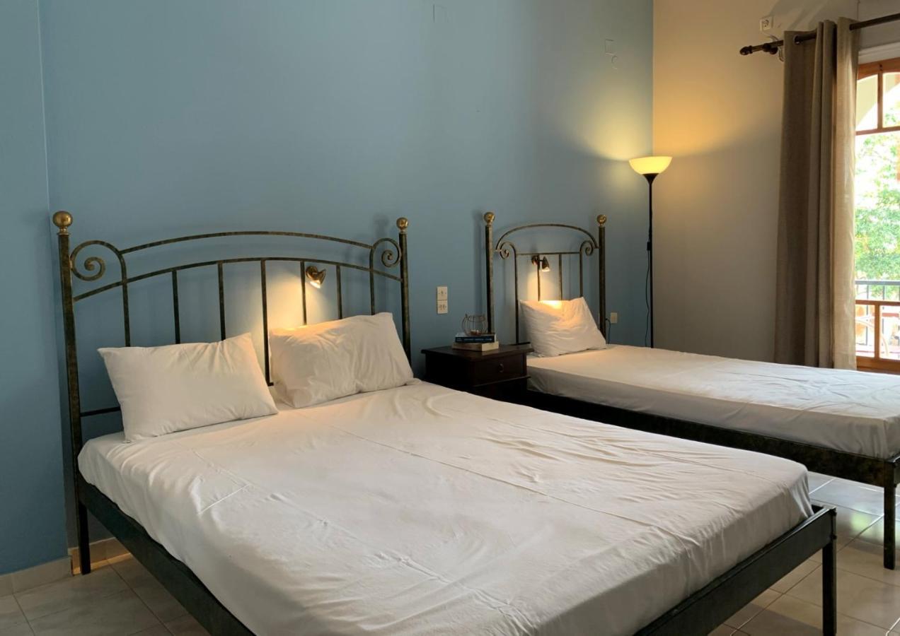 Katerinas Inn Apartments Keri Eksteriør bilde