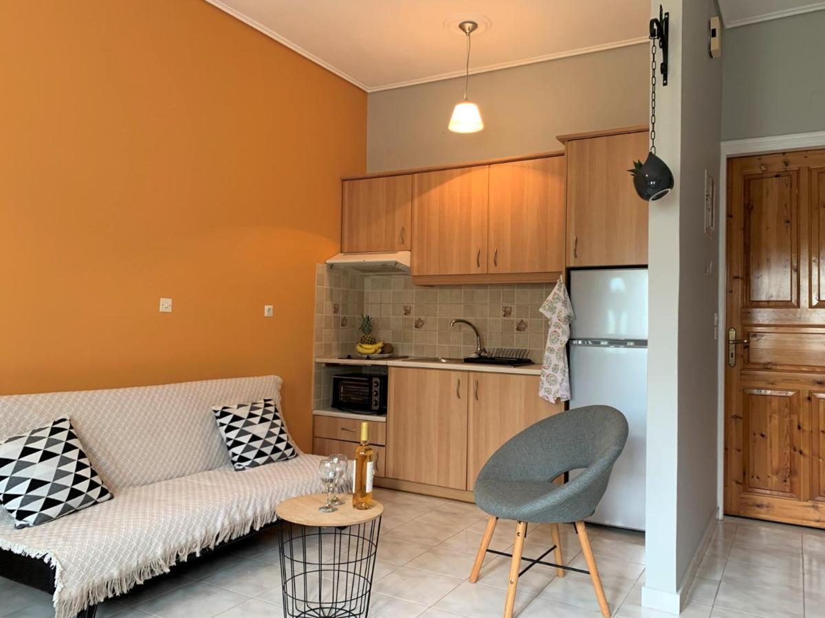 Katerinas Inn Apartments Keri Eksteriør bilde