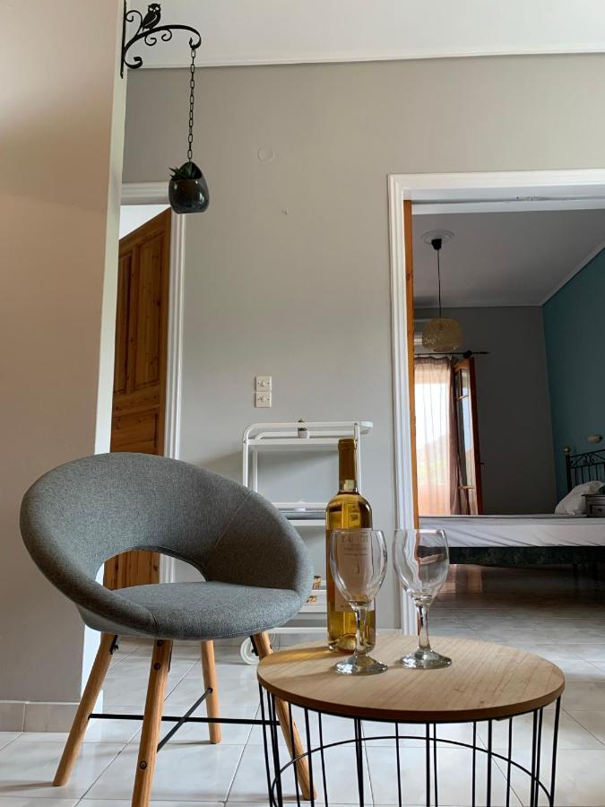 Katerinas Inn Apartments Keri Eksteriør bilde