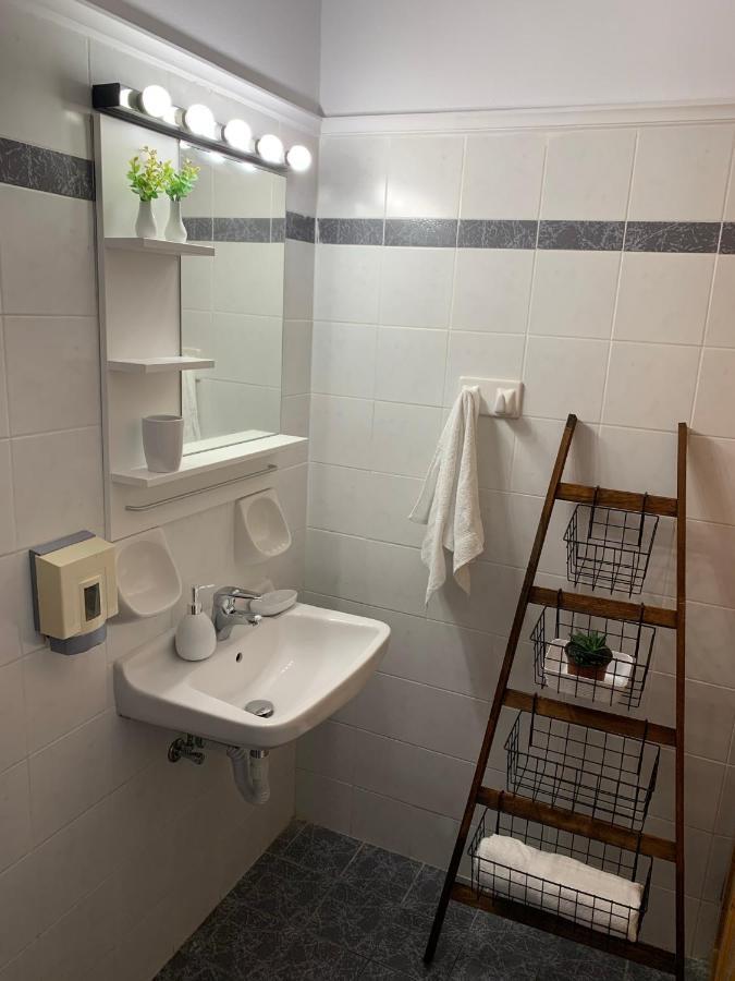 Katerinas Inn Apartments Keri Eksteriør bilde
